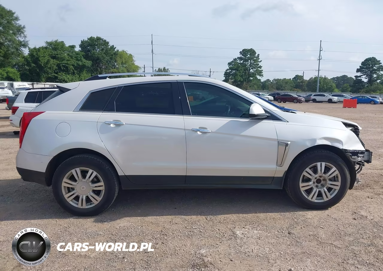 2015 Cadillac Srx Luxury Collection VIN:3GYFNBE38FS599140 - 14