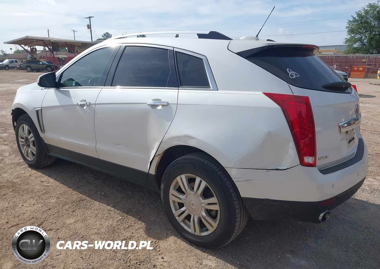 2015 Cadillac Srx Luxury Collection VIN:3GYFNBE38FS599140 - 3