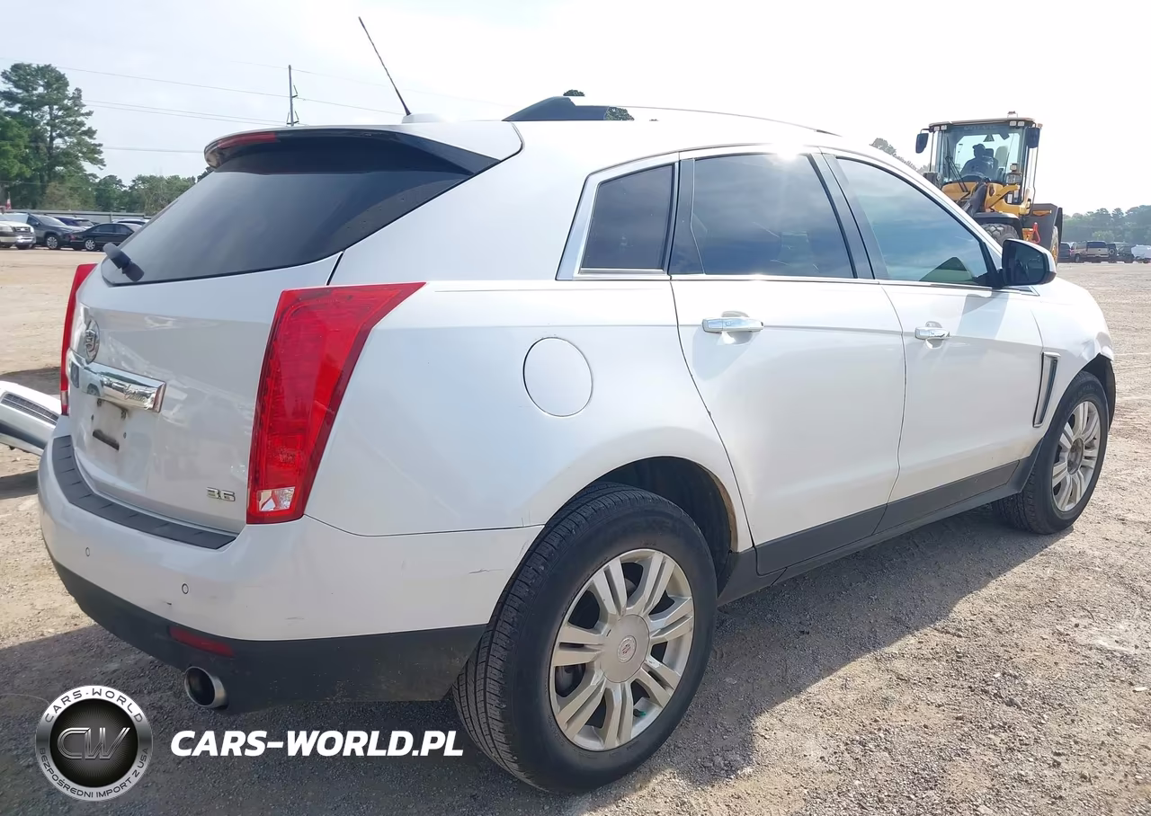 2015 Cadillac Srx Luxury Collection VIN:3GYFNBE38FS599140 - 4