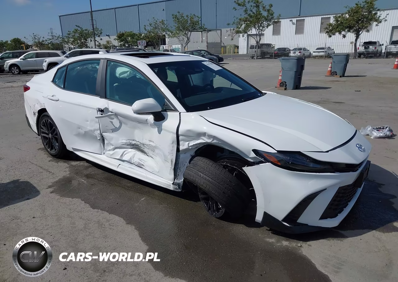2026 Toyota Camry Se – zdjęcie 1 z 17