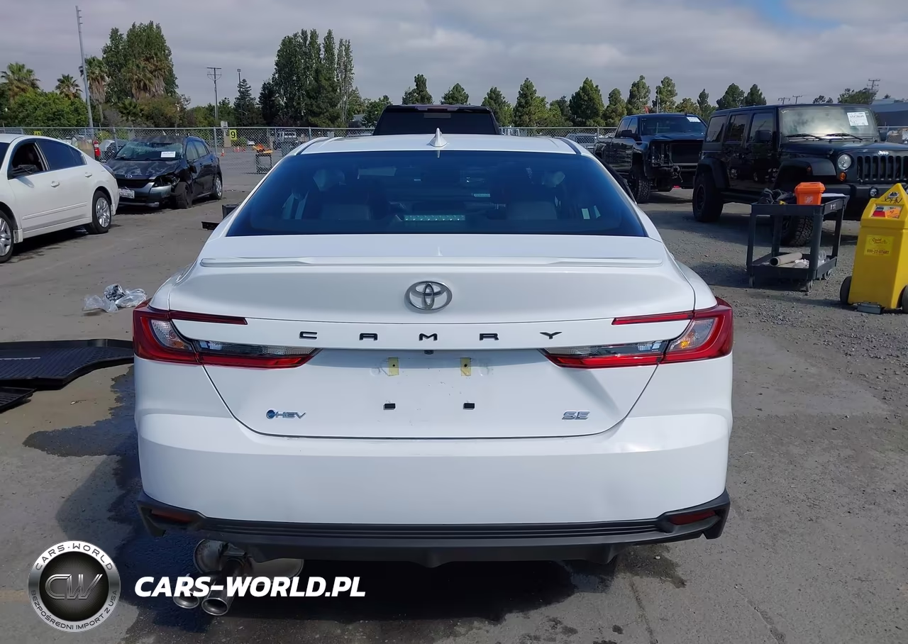 2026 Toyota Camry Se VIN:4T1DAACKXTU754503 - 17