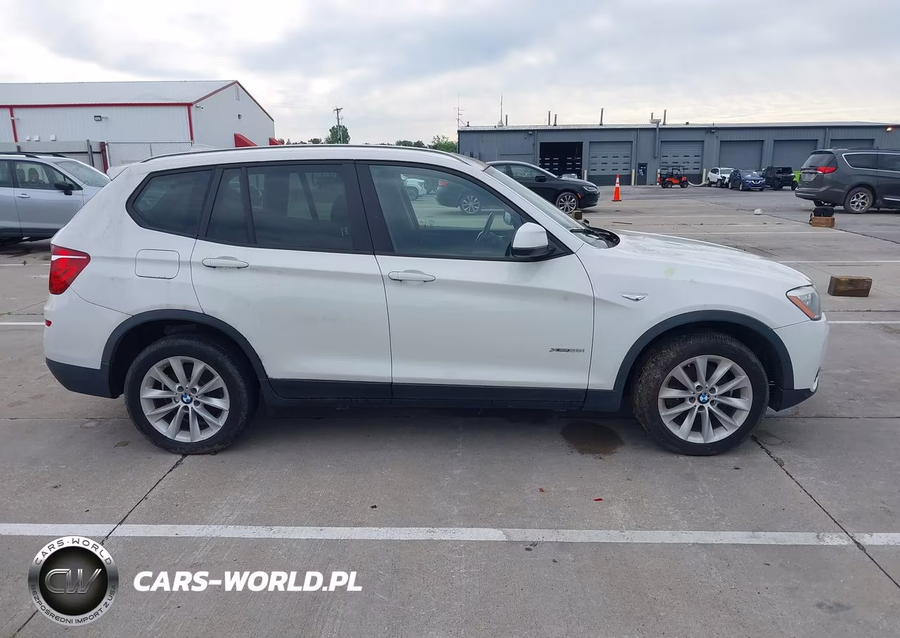 2016 BMW X3 xDrive28I VIN:5UXWX9C57G0D83237 - 13