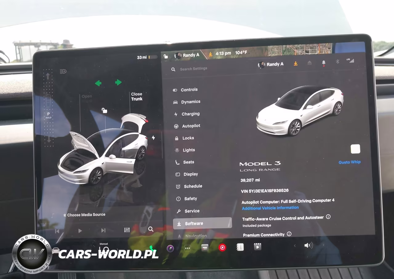 2025 Tesla Model 3 VIN:5YJ3E1EA1SF936526 - 18