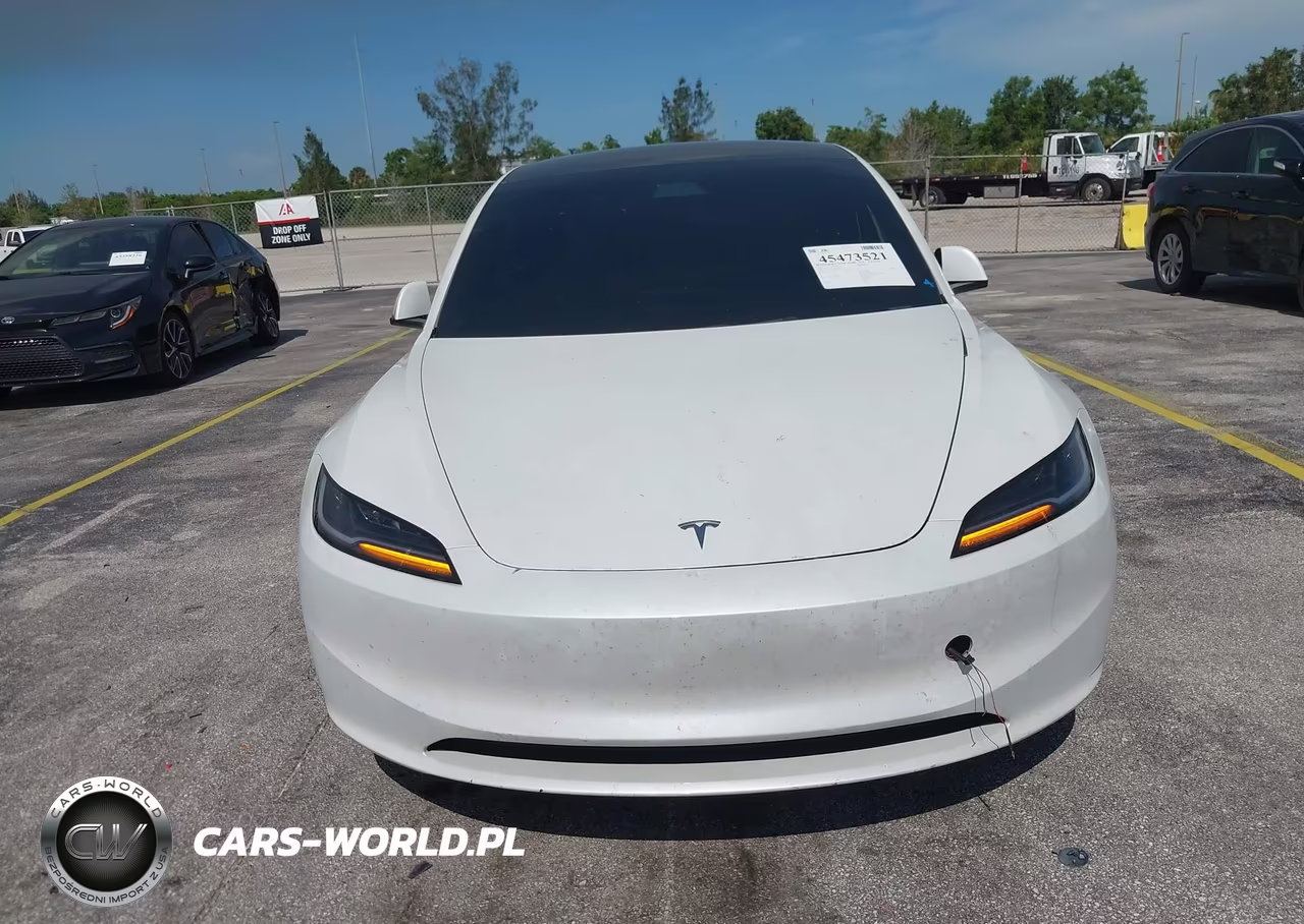2025 Tesla Model 3 VIN:5YJ3E1EA1SF936526 - 6