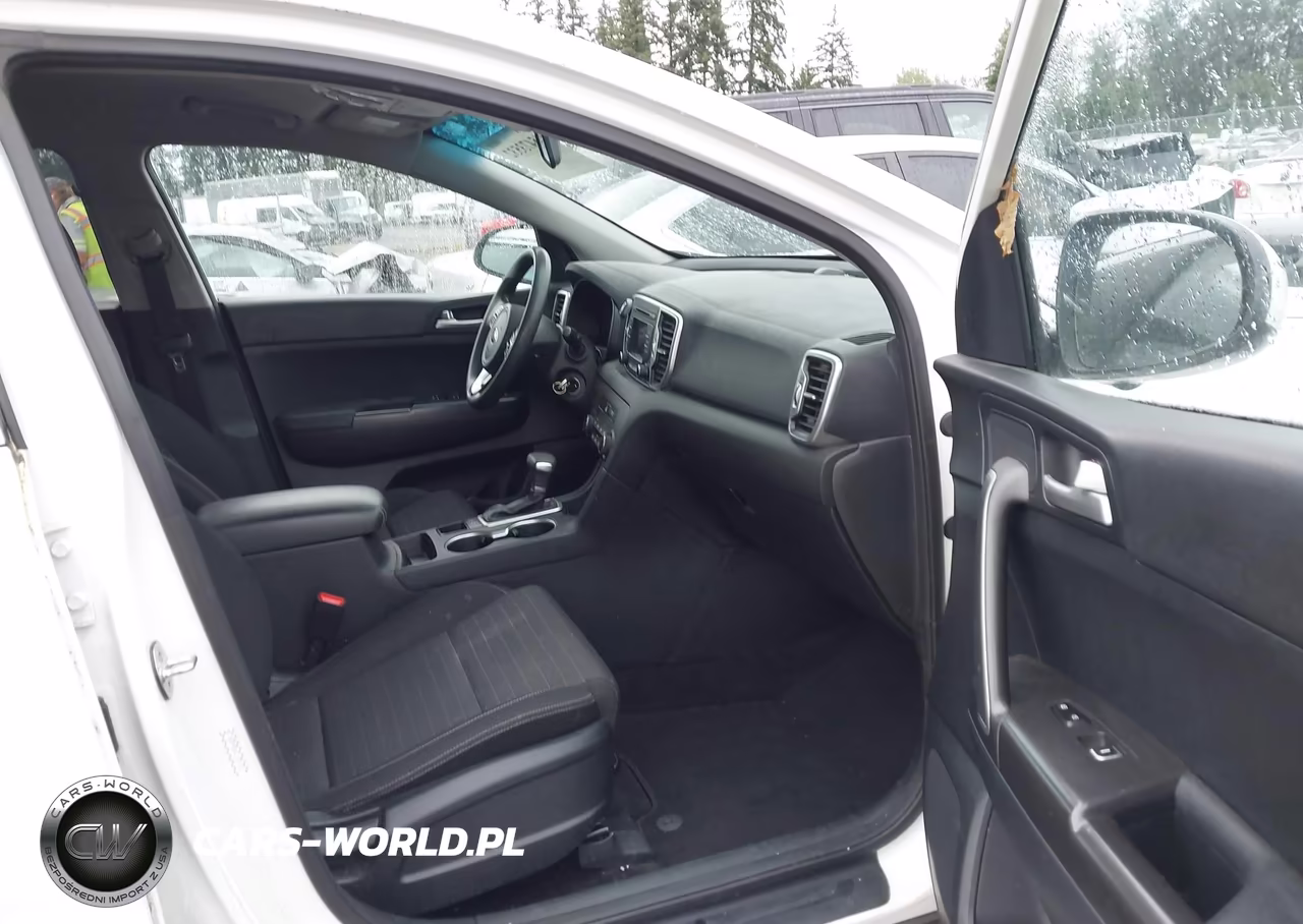 2018 Kia Sportage Lx VIN:KNDPMCAC1J7379631 - 5