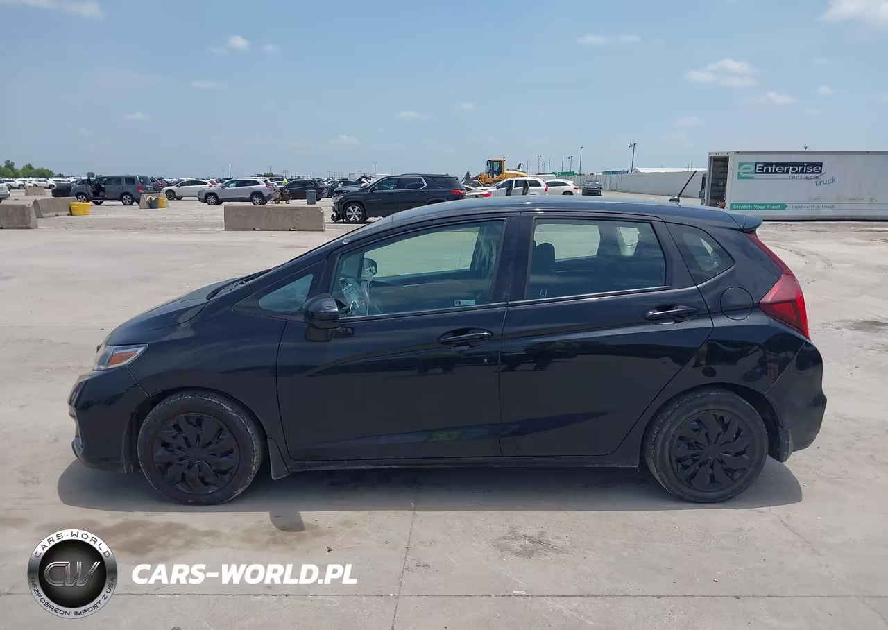 2019 Honda Fit Lx VIN:3HGGK5H45KM723065 - 14