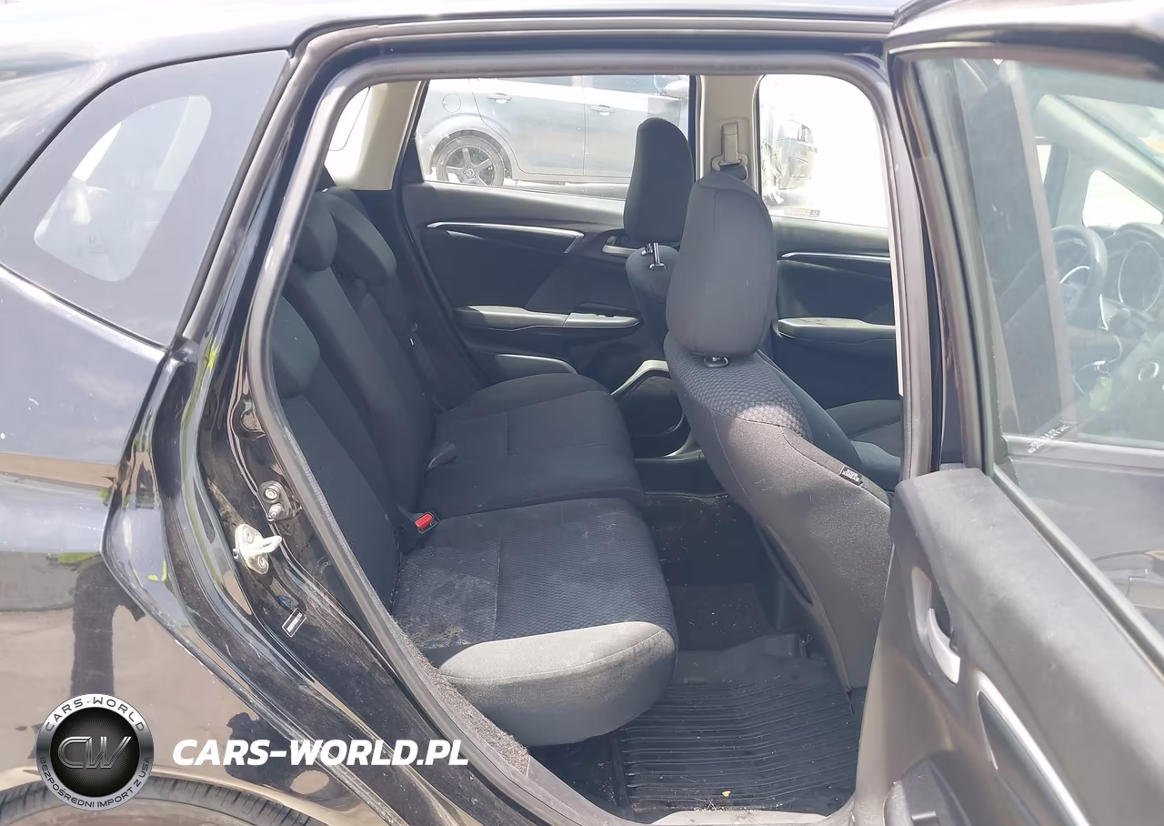 2019 Honda Fit Lx VIN:3HGGK5H45KM723065 - 8