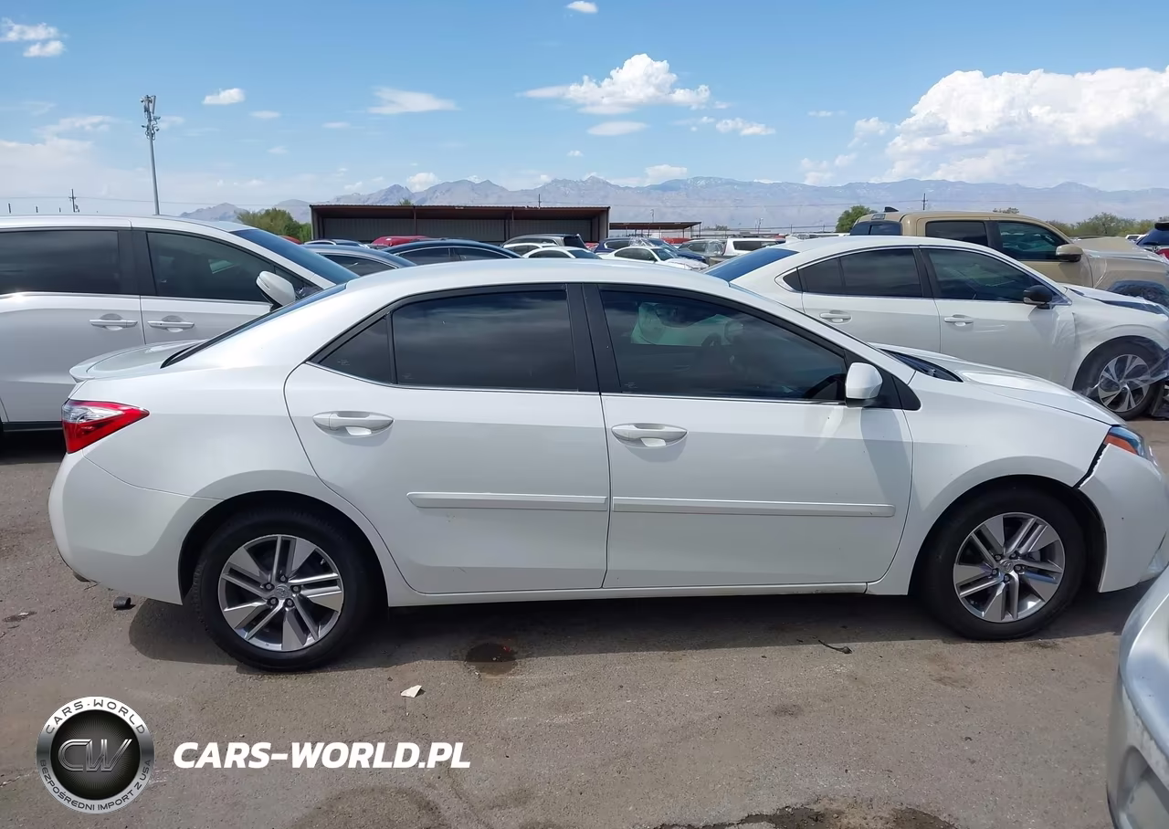 2015 Toyota Corolla Le Eco Plus VIN:5YFBPRHE2FP364573 - 13