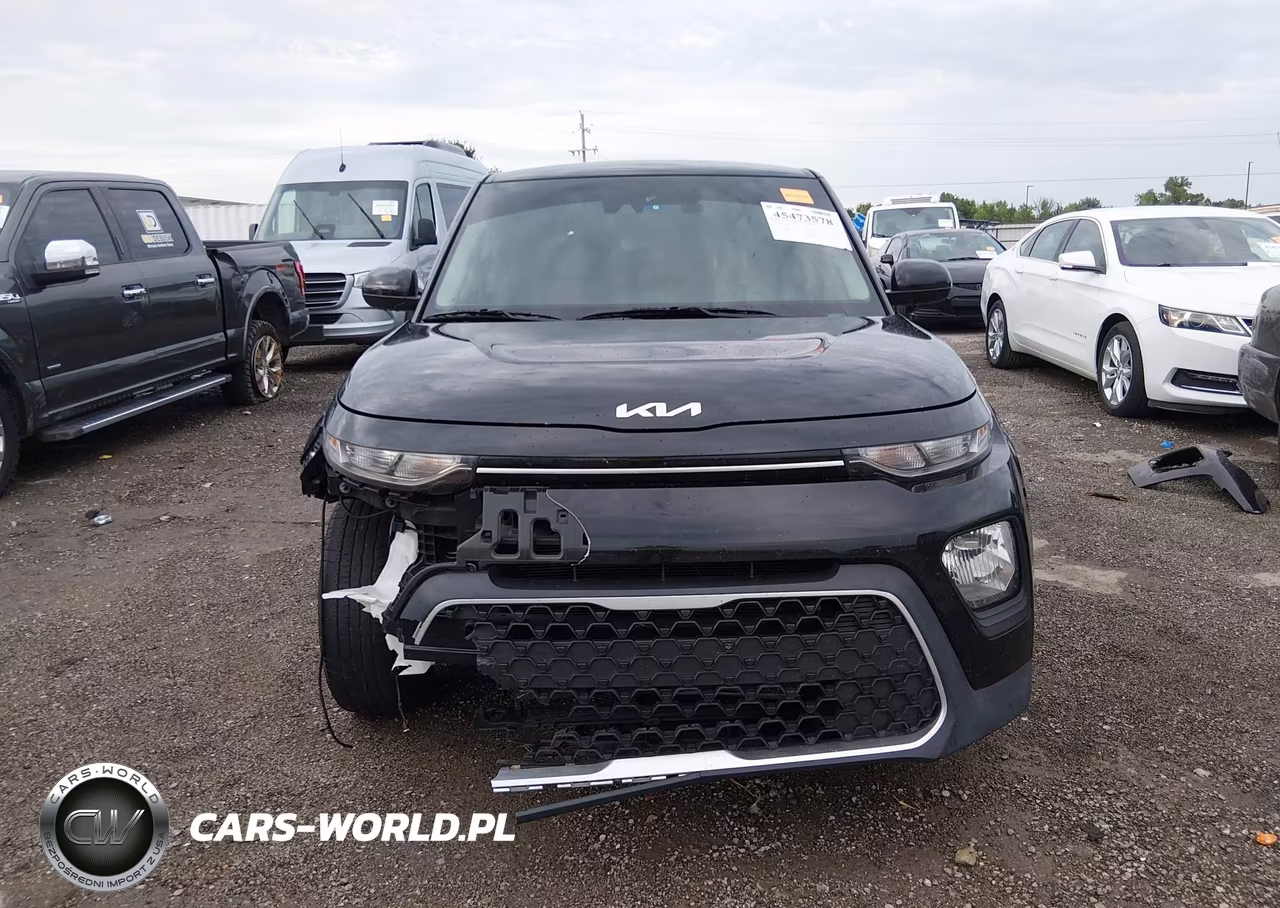 2022 Kia Soul S VIN:KNDJ23AU3N7173155 - 13