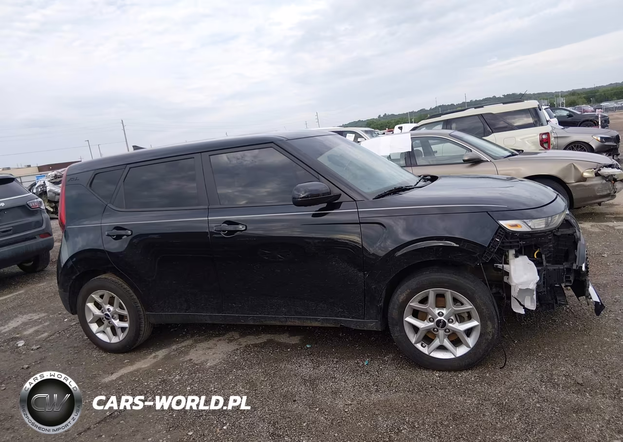 2022 Kia Soul S VIN:KNDJ23AU3N7173155 - 14