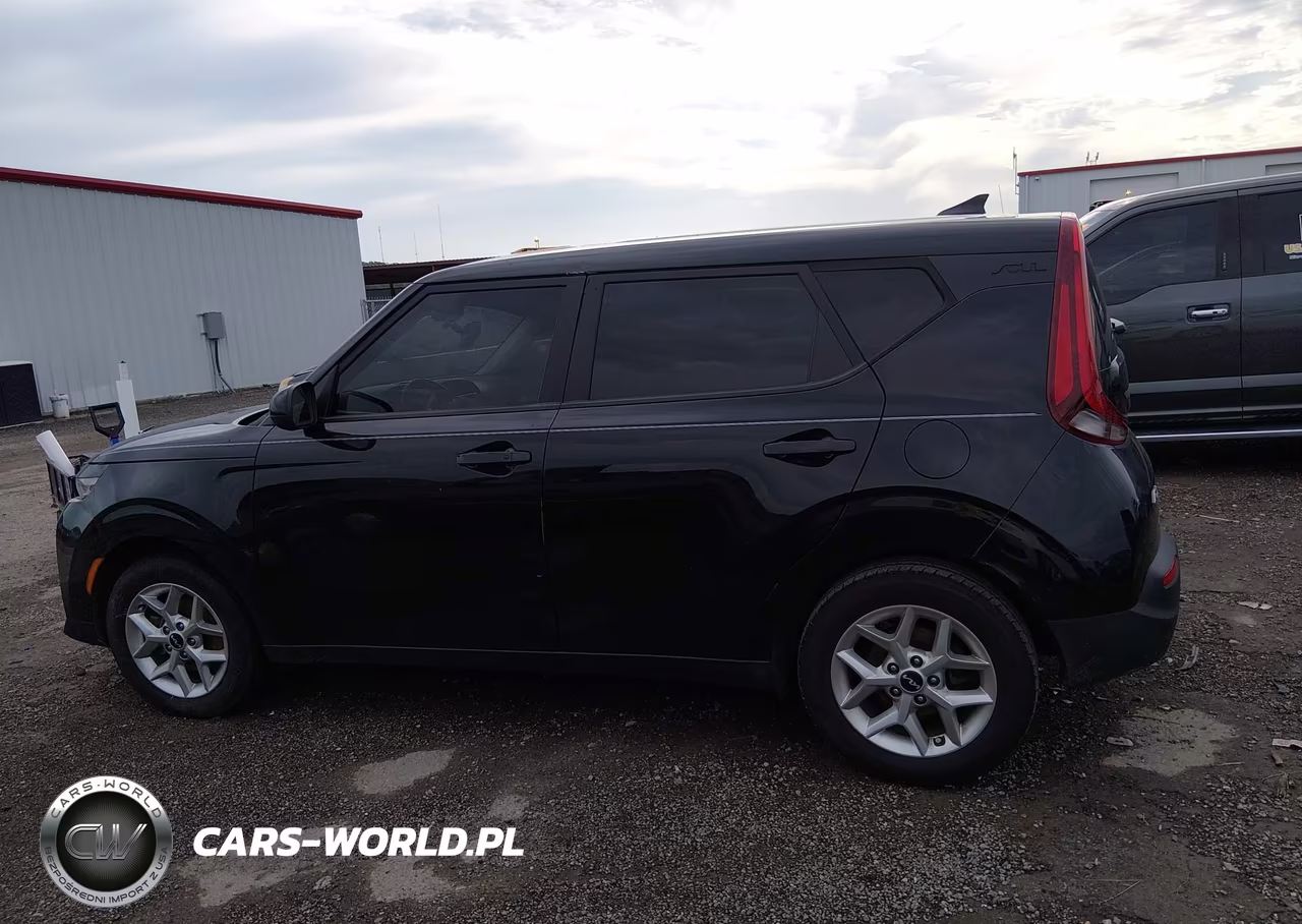 2022 Kia Soul S VIN:KNDJ23AU3N7173155 - 15