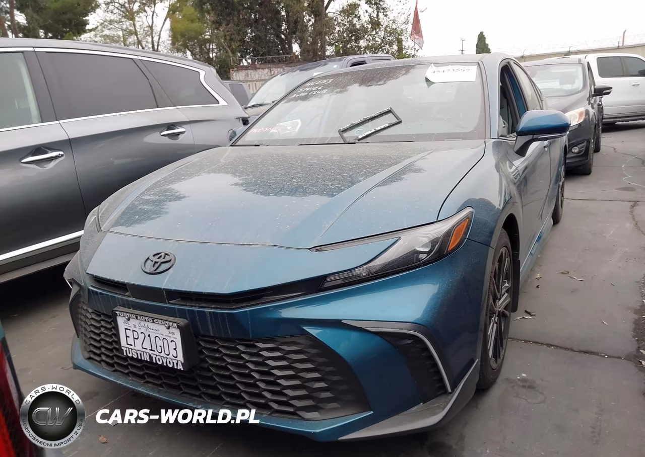 2026 Toyota Camry Se VIN:4T1DAACK5TU734580 - 12