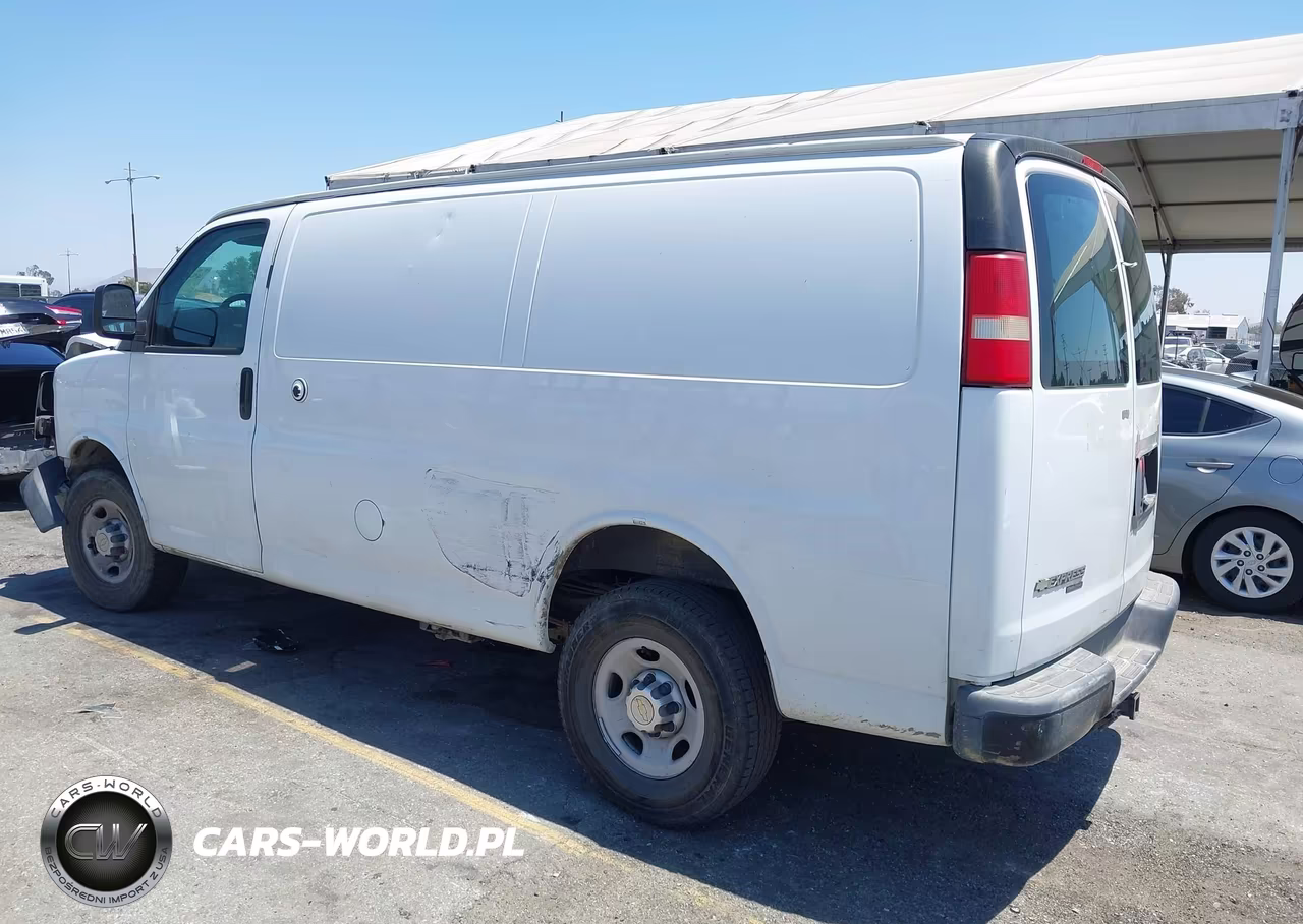 2013 Chevrolet Express 2500 Work Van VIN:1GCWGFCA7D1903551 - 3
