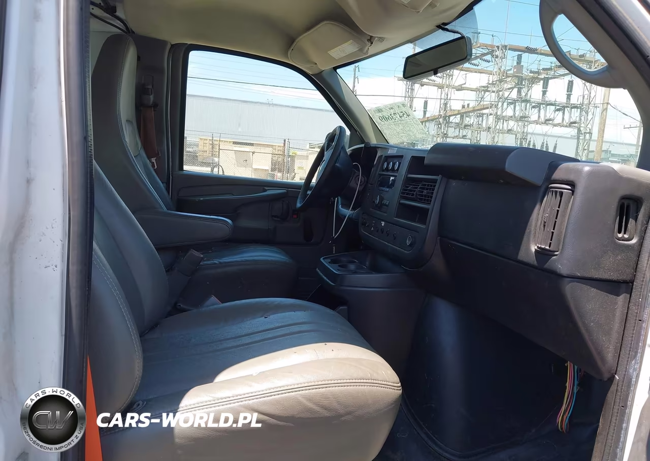 2013 Chevrolet Express 2500 Work Van VIN:1GCWGFCA7D1903551 - 5
