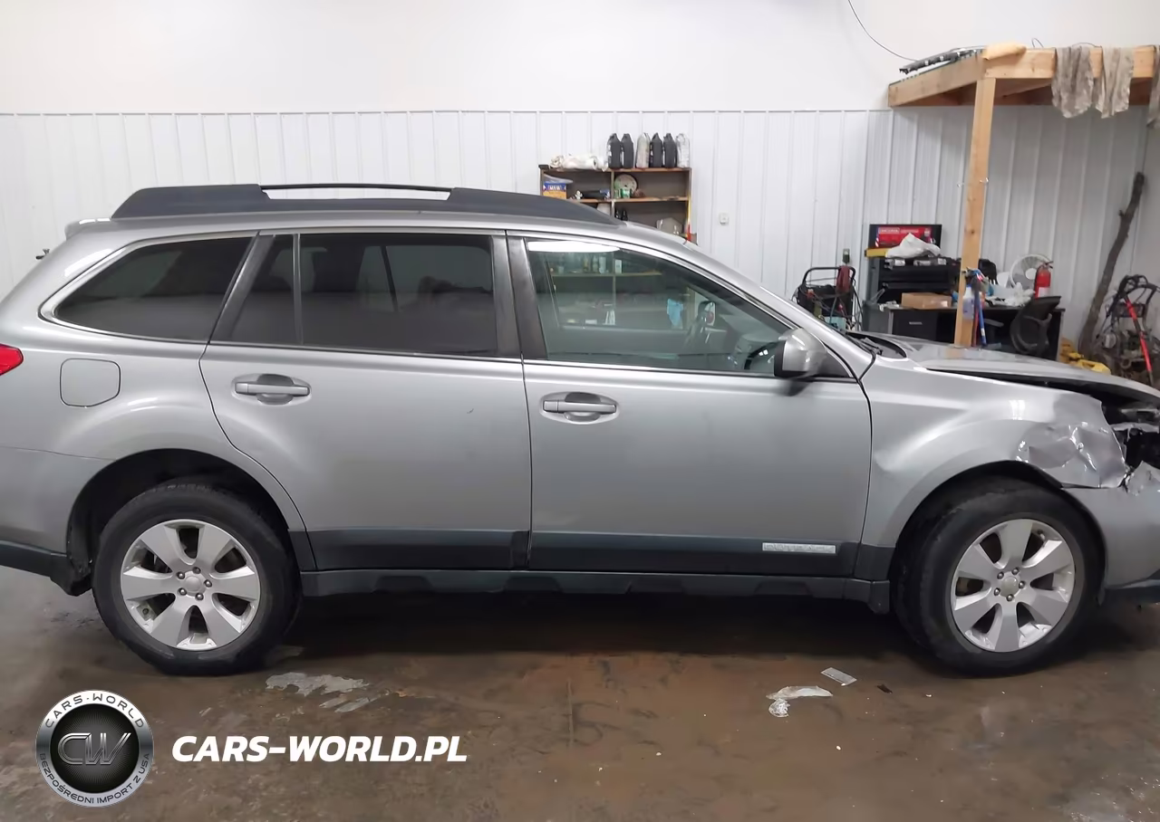 2011 Subaru Outback 2.5I Premium VIN:4S4BRCHC7B3366209 - 13