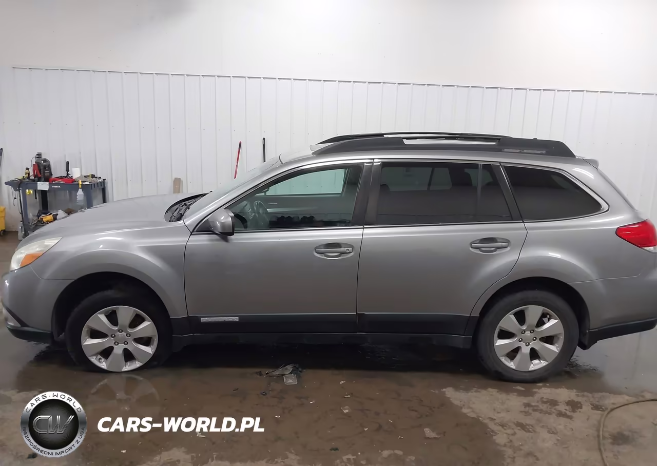 2011 Subaru Outback 2.5I Premium VIN:4S4BRCHC7B3366209 - 14