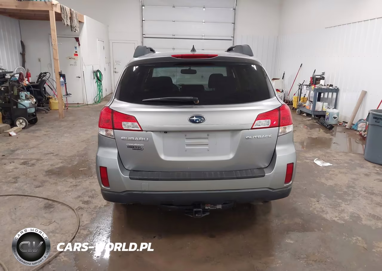 2011 Subaru Outback 2.5I Premium VIN:4S4BRCHC7B3366209 - 16