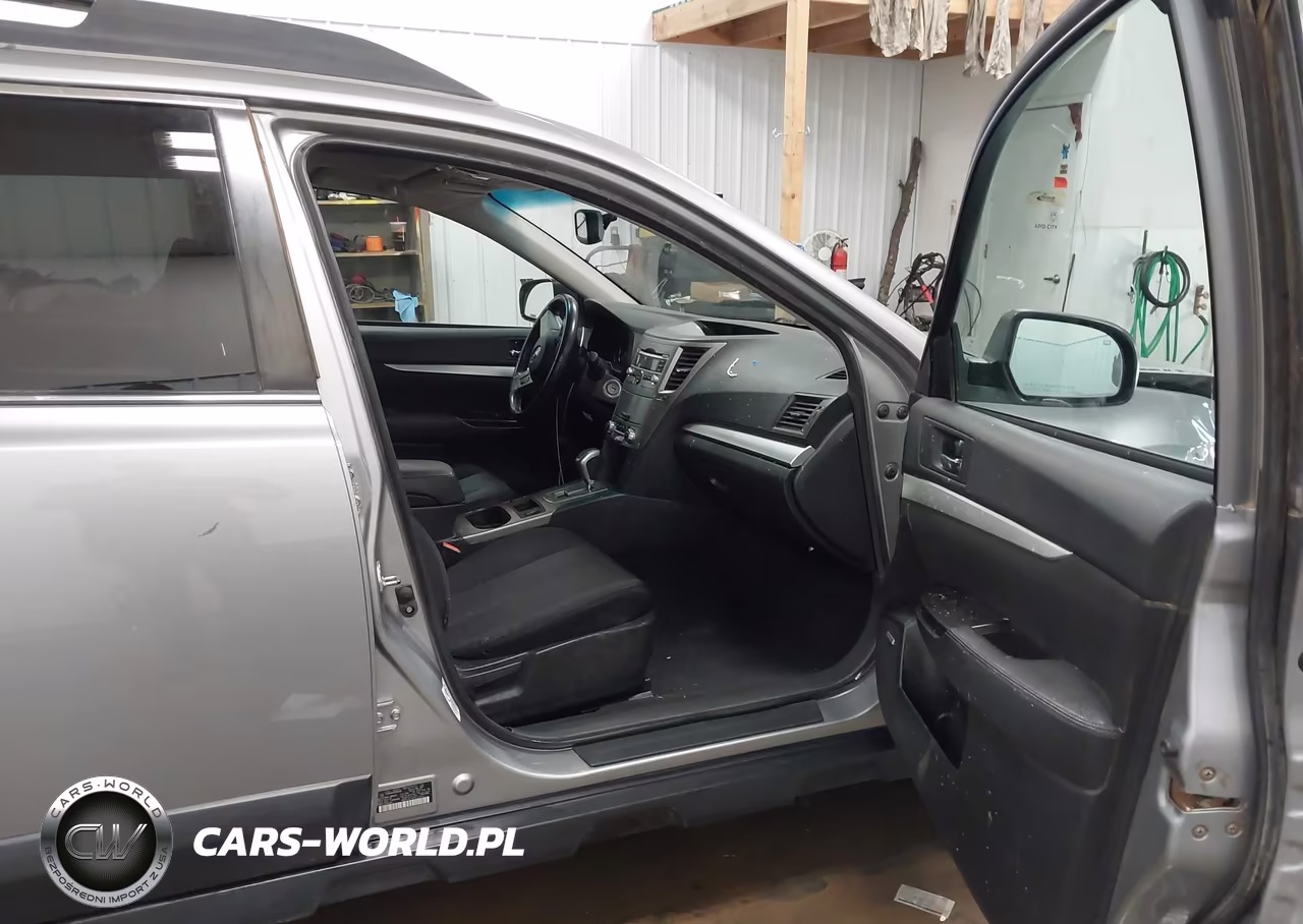 2011 Subaru Outback 2.5I Premium VIN:4S4BRCHC7B3366209 - 5