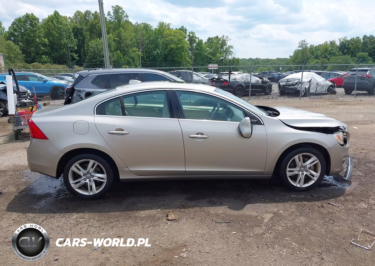 2014 Volvo S60 T5 VIN:YV1612FS9E2293480 - 13