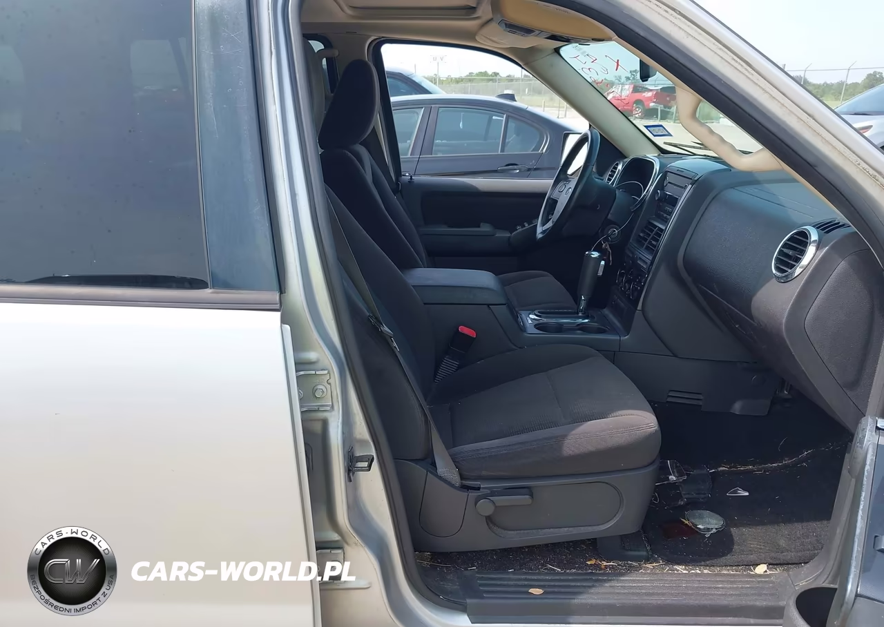 2010 Ford Explorer Xlt VIN:1FMEU6DE5AUA07857 - 5