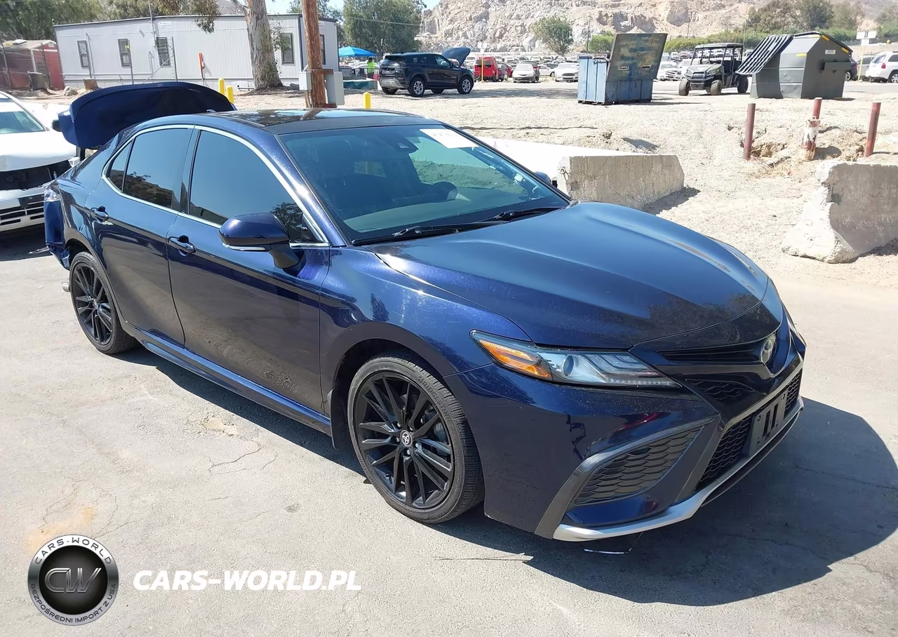 2021 Toyota Camry Xse – zdjęcie 1 z 17