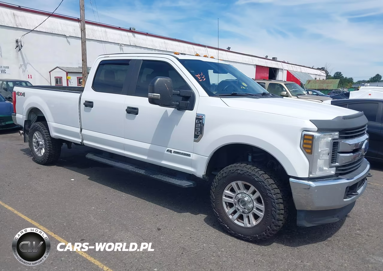 2019 Ford F-250 King Ranch-Lariat-Limited-Platinum-Xl-Xlt – zdjęcie 1 z 17