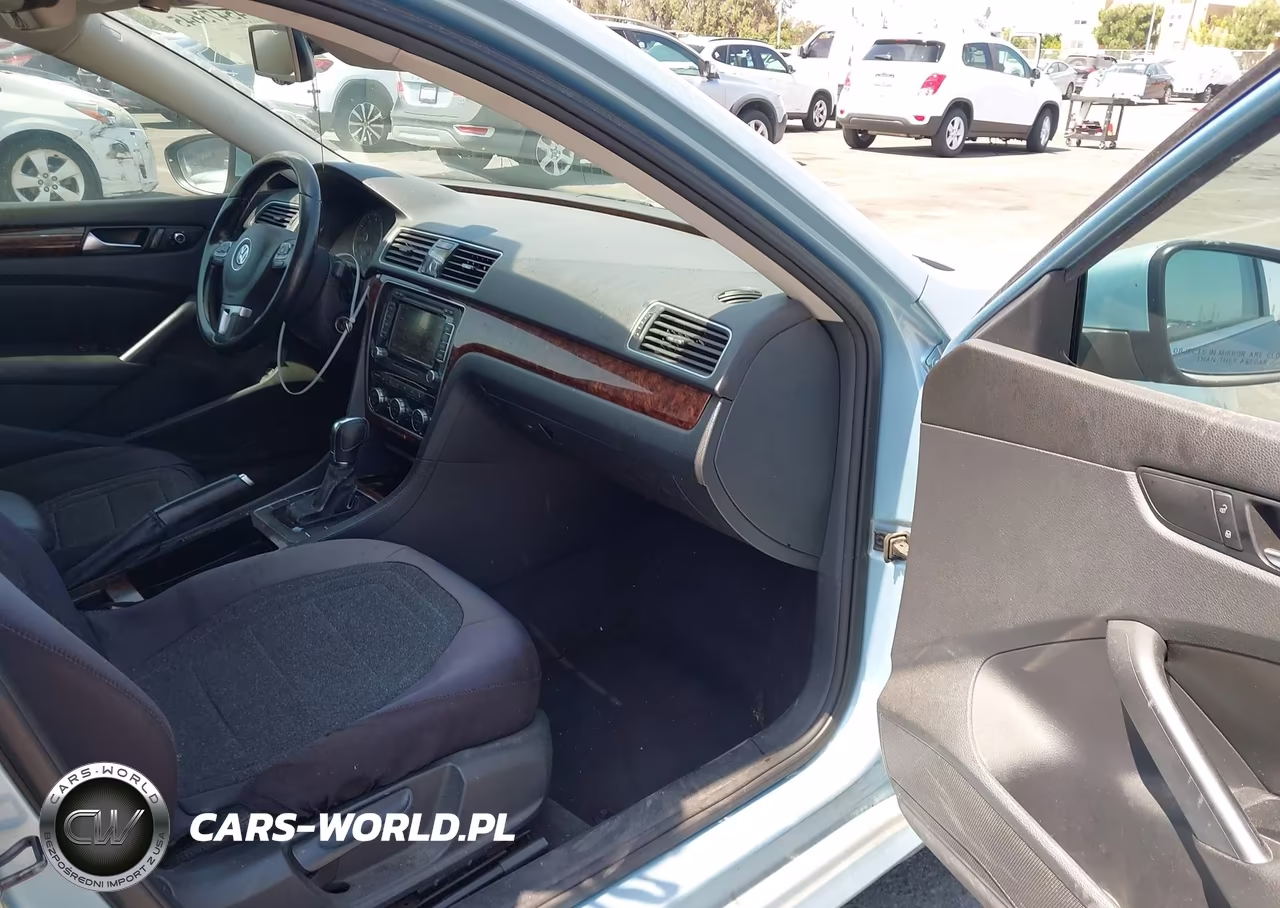 2012 Volkswagen Passat 2.5L Sel VIN:1VWCP7A34CC034341 - 5