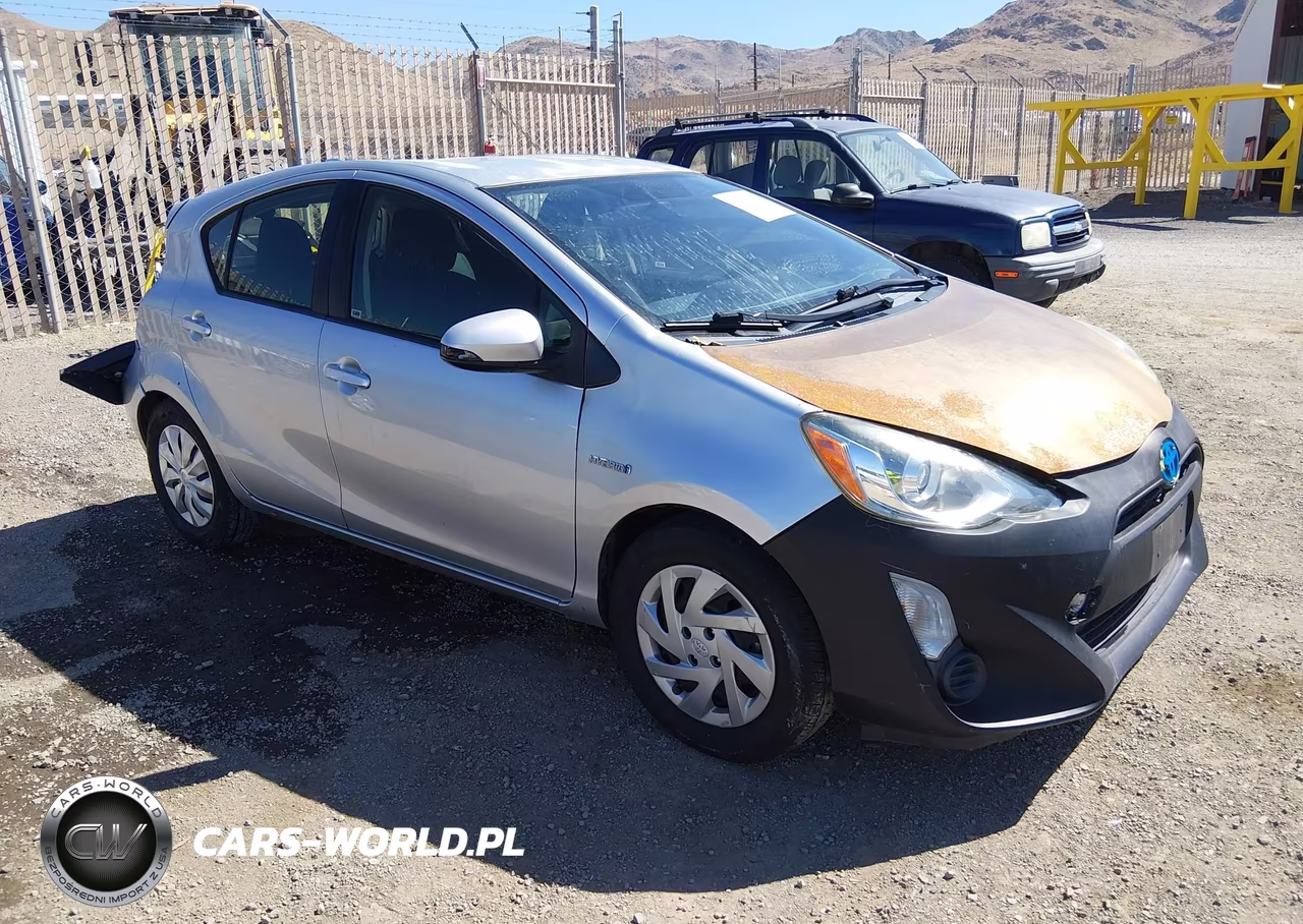 2015 Toyota Prius C Two