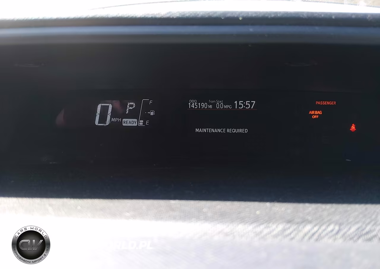 2015 Toyota Prius C Two VIN:JTDKDTB38F1586195 - 7