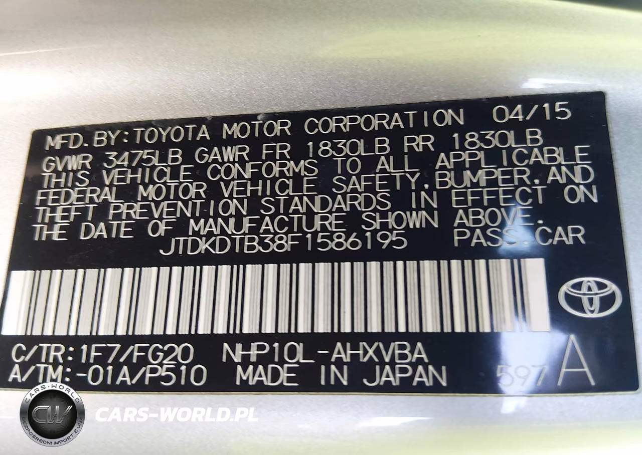 2015 Toyota Prius C Two VIN:JTDKDTB38F1586195 - 9