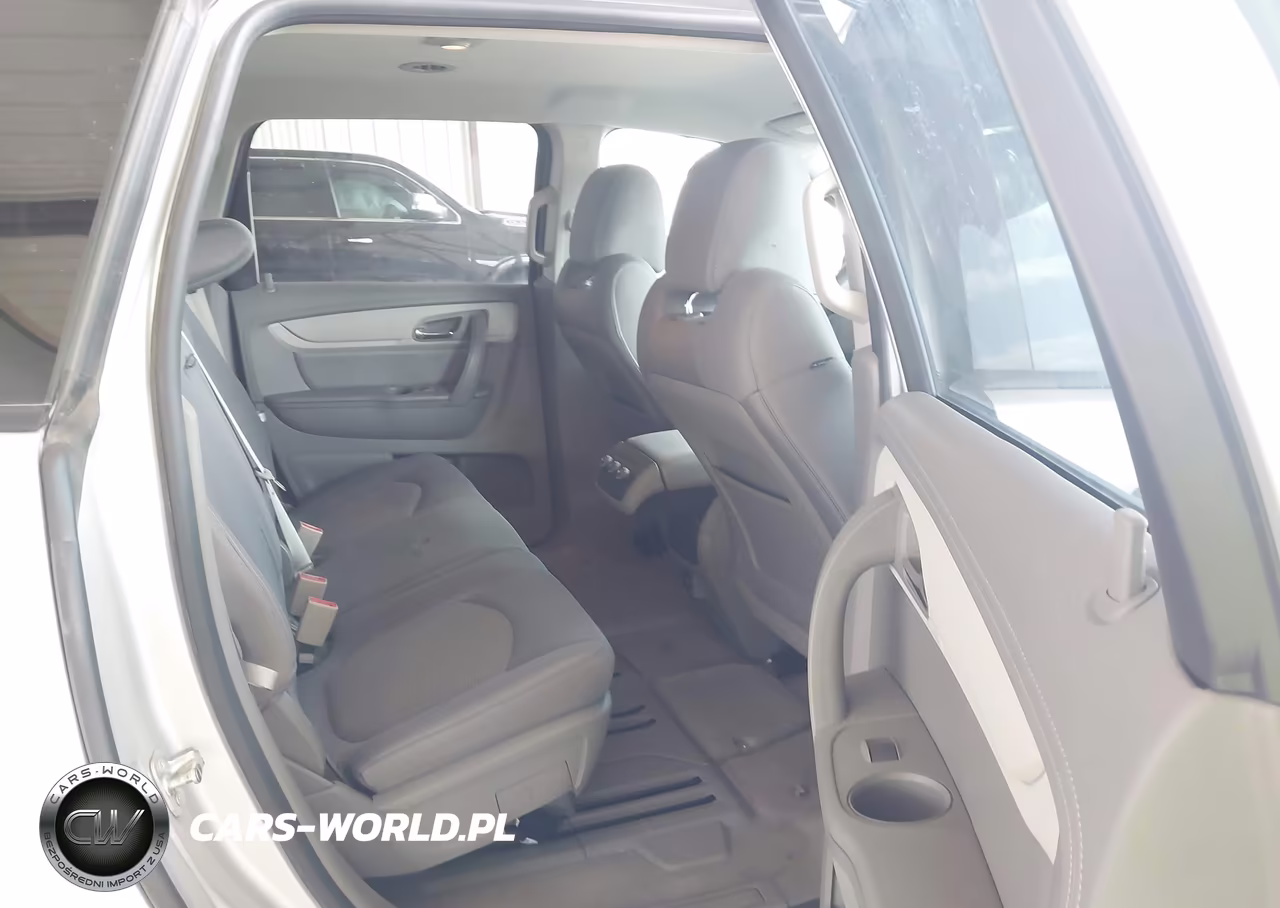 2017 Chevrolet Traverse Ls VIN:1GNKRFED6HJ172219 - 8
