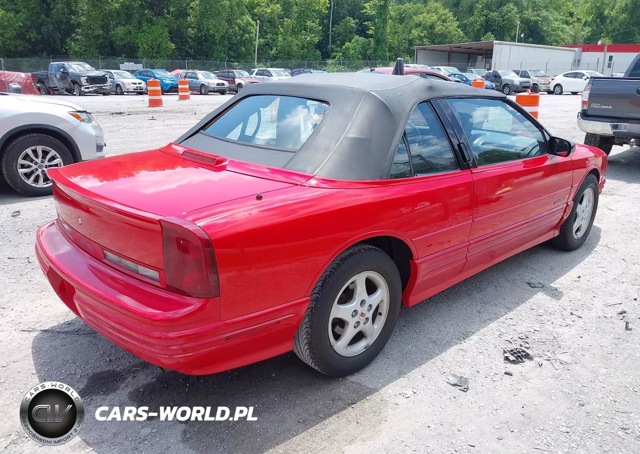 1994 Oldsmobile Cutlass Supreme VIN:1G3WT35X0RD328873 - 4