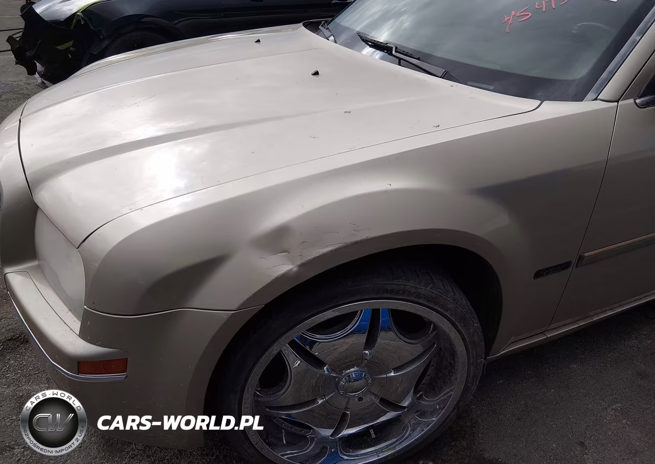 2006 Chrysler 300 Touring VIN:2C3LA53G16H400335 - 6