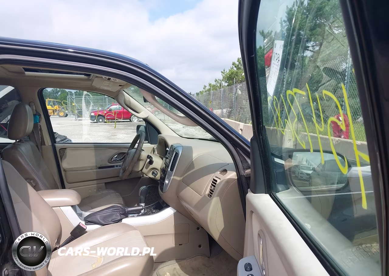 2005 Mercury Mariner Luxury-Premier VIN:4M2YU57155DJ04464 - 5