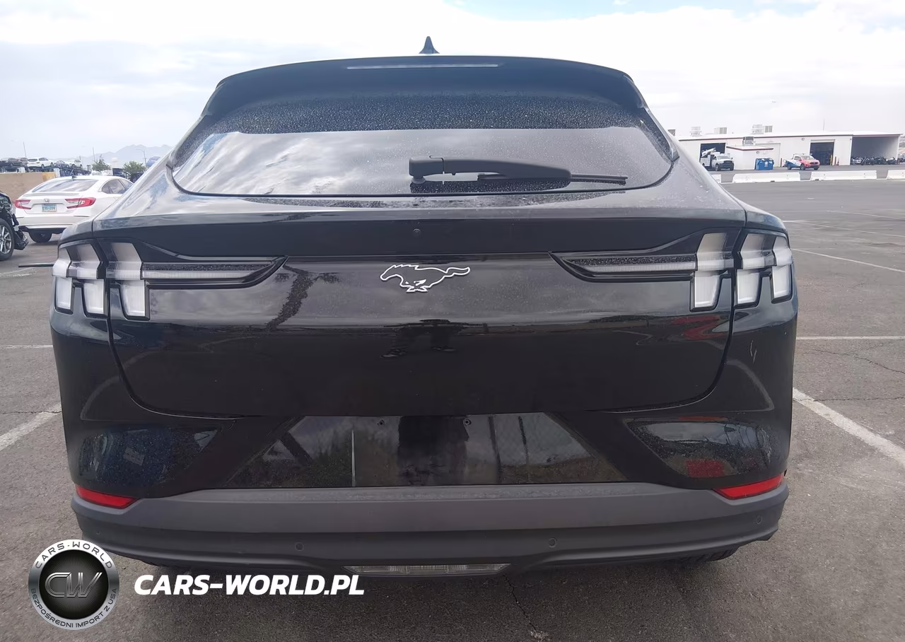 2023 Ford Mustang Mach-E Select VIN:3FMTK1R4XPMA79120 - 15