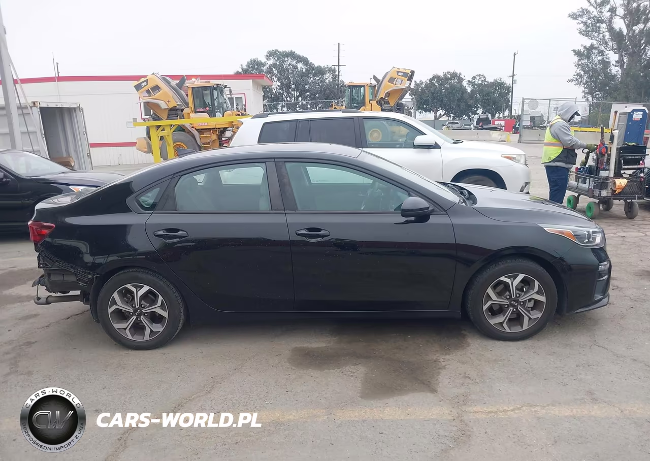 2020 Kia Forte Lxs VIN:3KPF24AD7LE182868 - 14