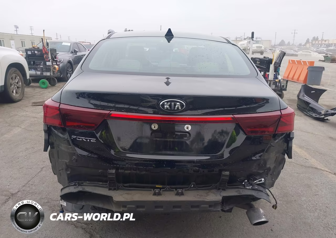 2020 Kia Forte Lxs VIN:3KPF24AD7LE182868 - 6