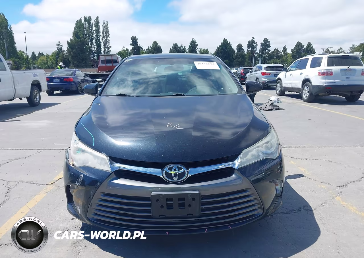 2017 Toyota Camry Le VIN:4T1BF1FK4HU355663 - 12