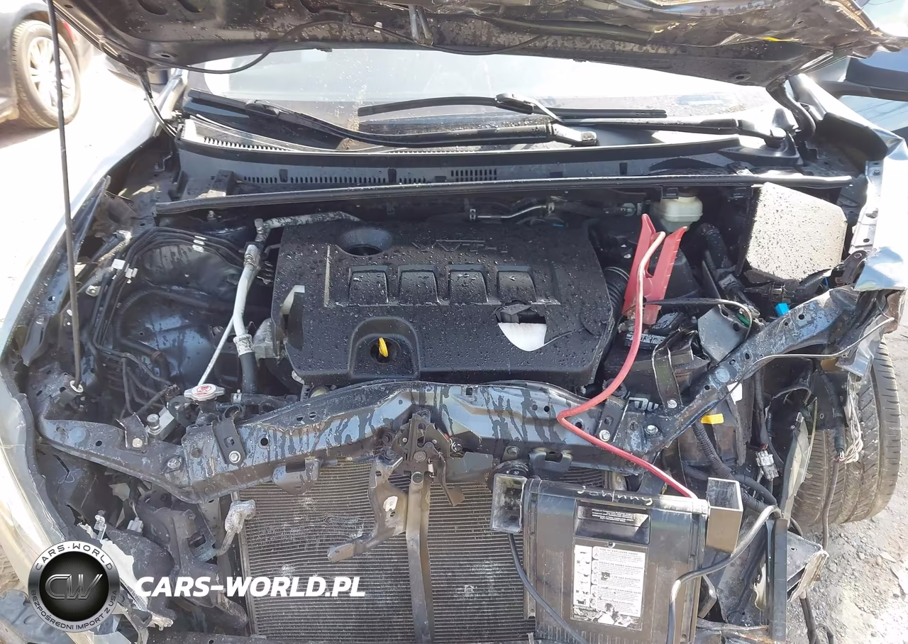 2018 Toyota Corolla Se VIN:2T1BURHE0JC041561 - 10