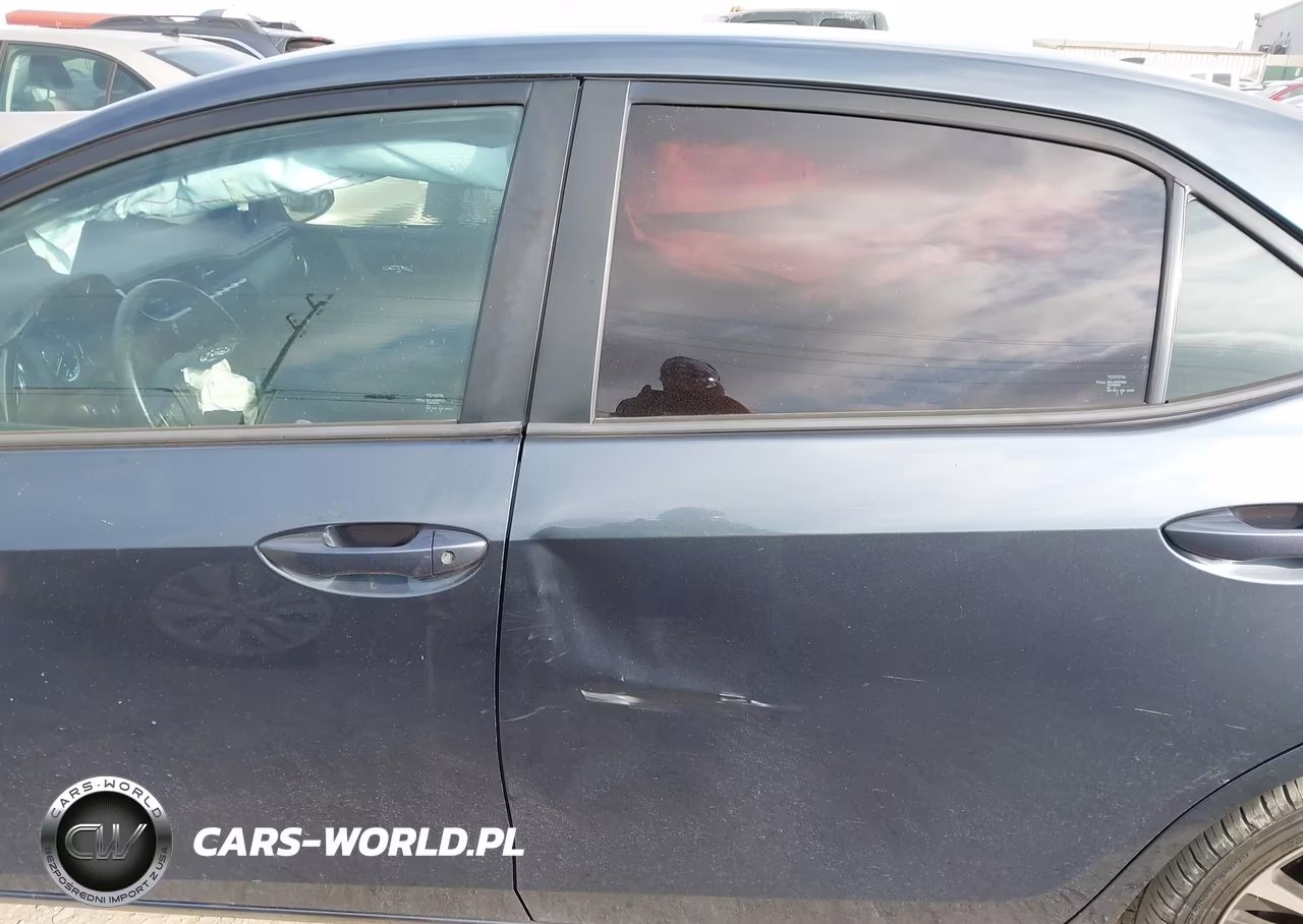 2018 Toyota Corolla Se VIN:2T1BURHE0JC041561 - 15
