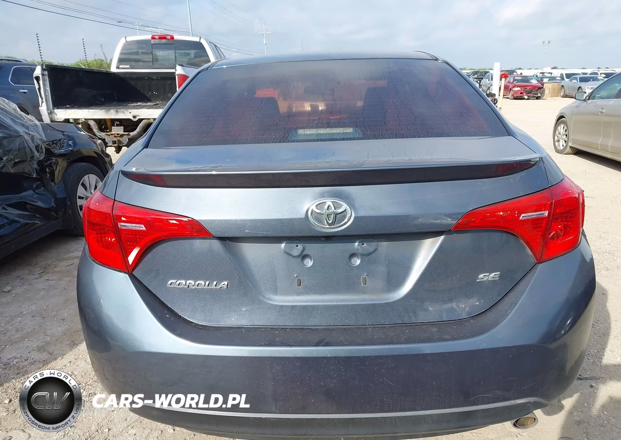 2018 Toyota Corolla Se VIN:2T1BURHE0JC041561 - 17