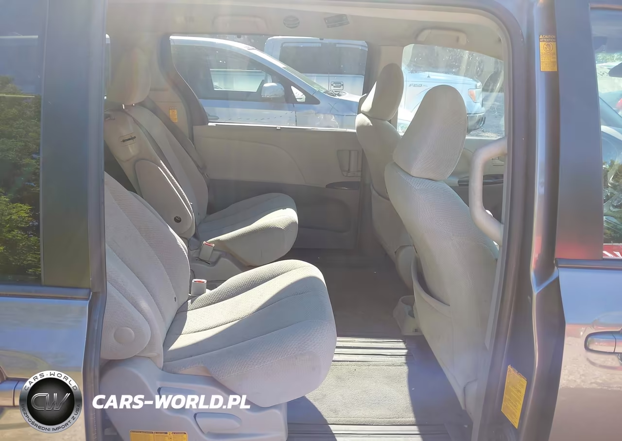 2013 Toyota Sienna Le V6 8 Passenger VIN:5TDKK3DC4DS398129 - 8