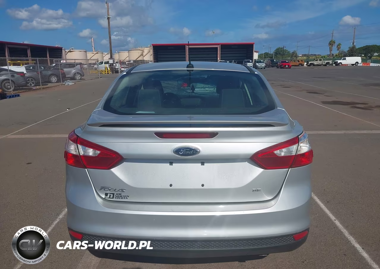 2012 Ford Focus Se VIN:1FAHP3F2XCL139652 - 17