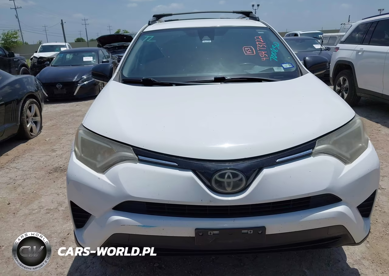 2018 Toyota Rav4 Le VIN:2T3BFREVXJW700850 - 13