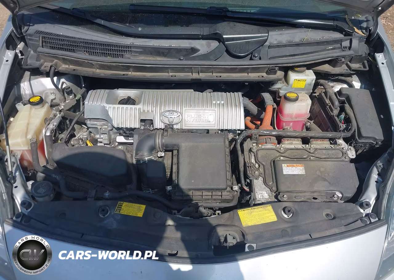 2014 Toyota Prius Plug-In VIN:JTDKN3DP9E3055300 - 10