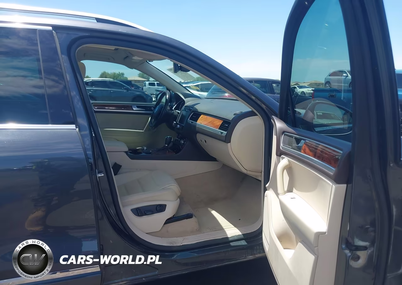 2011 Volkswagen Touareg Tdi Lux VIN:WVGFK9BP6BD004032 - 5