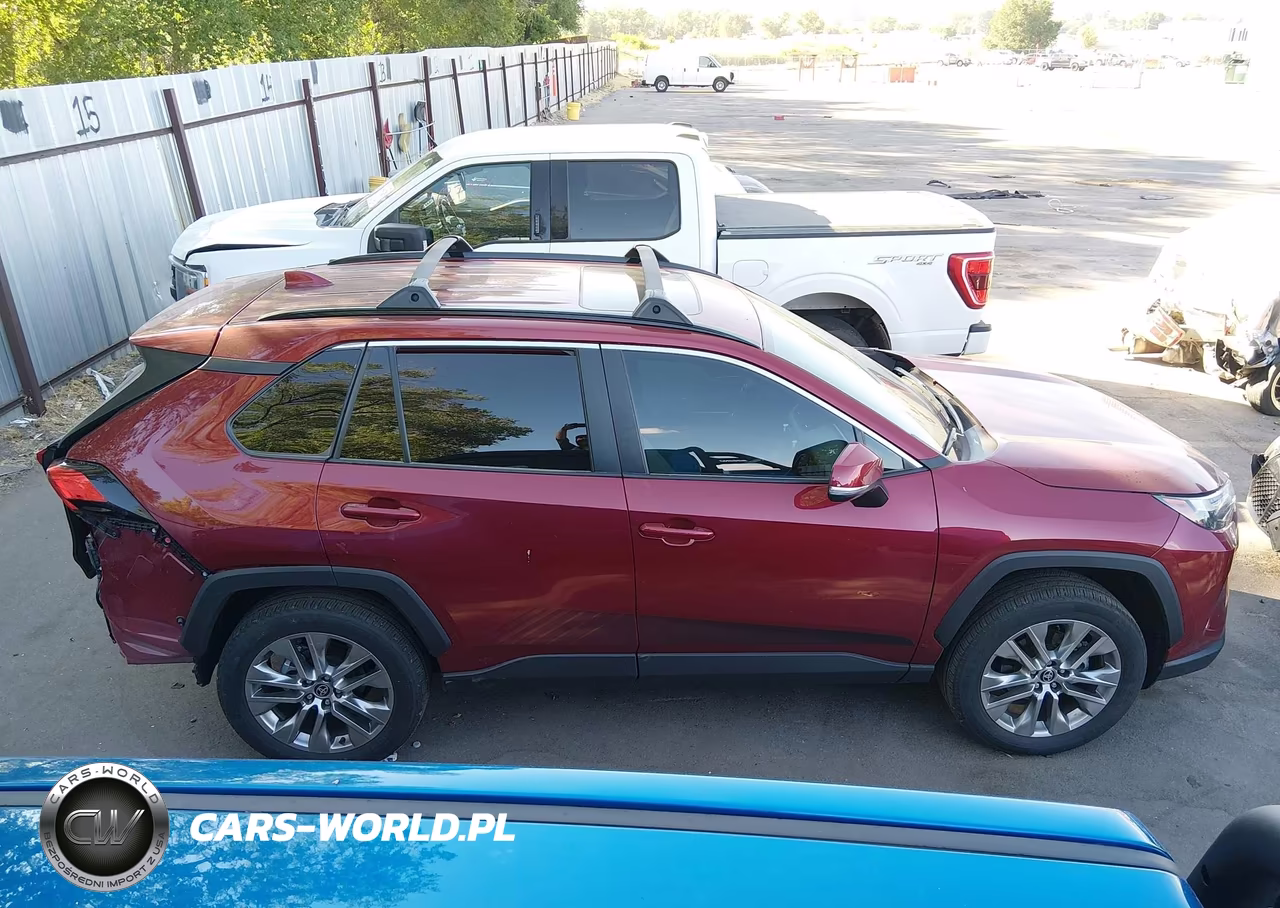 2025 Toyota Rav4 Xle Premium VIN:2T3A1RFV9SW533164 - 14