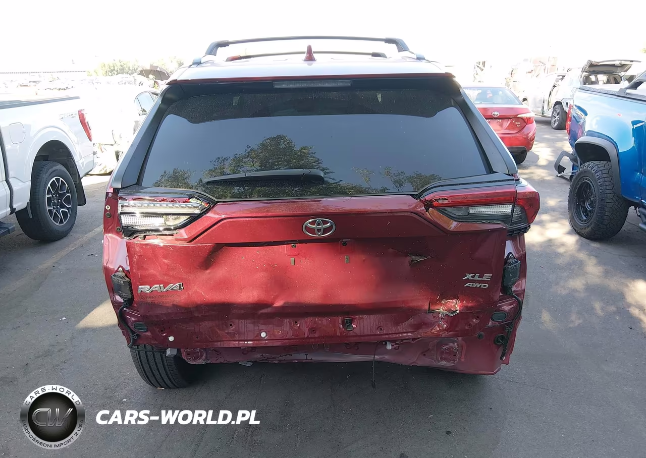 2025 Toyota Rav4 Xle Premium VIN:2T3A1RFV9SW533164 - 17