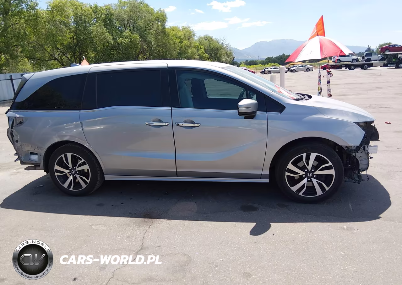 2020 Honda Odyssey Elite VIN:5FNRL6H93LB009334 - 14