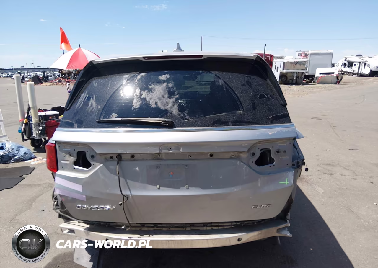 2020 Honda Odyssey Elite VIN:5FNRL6H93LB009334 - 17